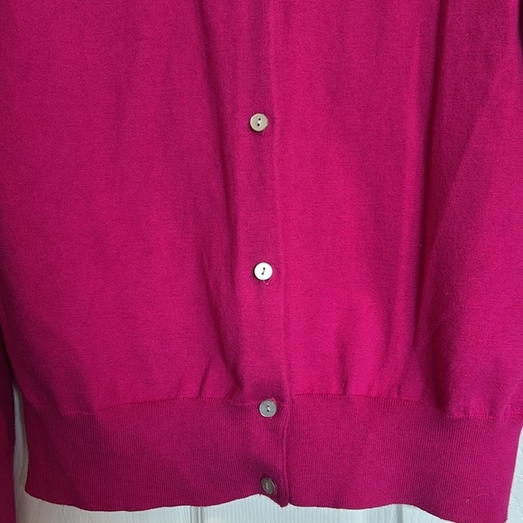 Lands' End women’s pink button down cardigan sweater size medium petite - Picture 4 of 8